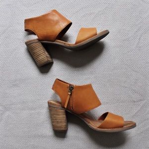 TOMS comfy chunky heels